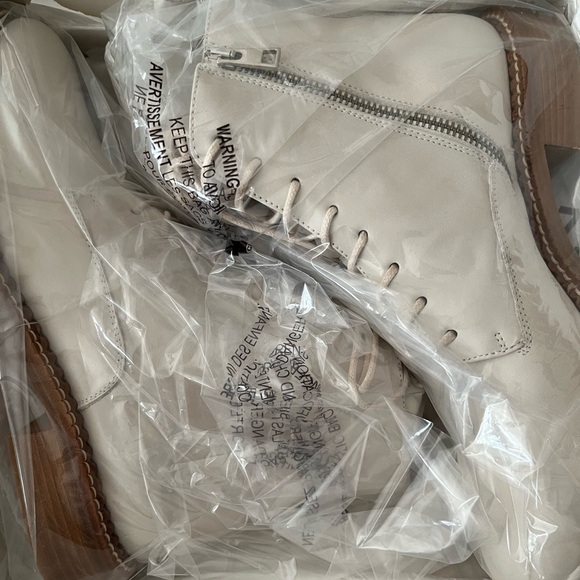 Vince Leather Cabria Boot - Picture 5 of 6